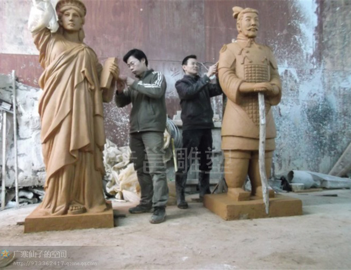 百色古代士兵雕塑