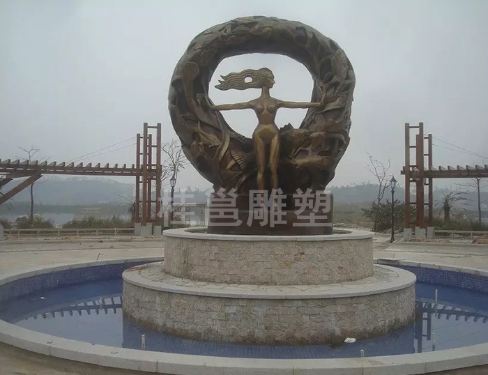 文化广场雕塑