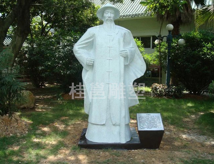 本厂为广州市番禺区沙湾镇文化广场所做余成龙雕塑